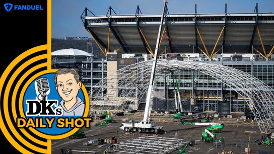 DK's Daily Shot of Steelers: Build it big! taken in Pittsburgh (Podcasts)